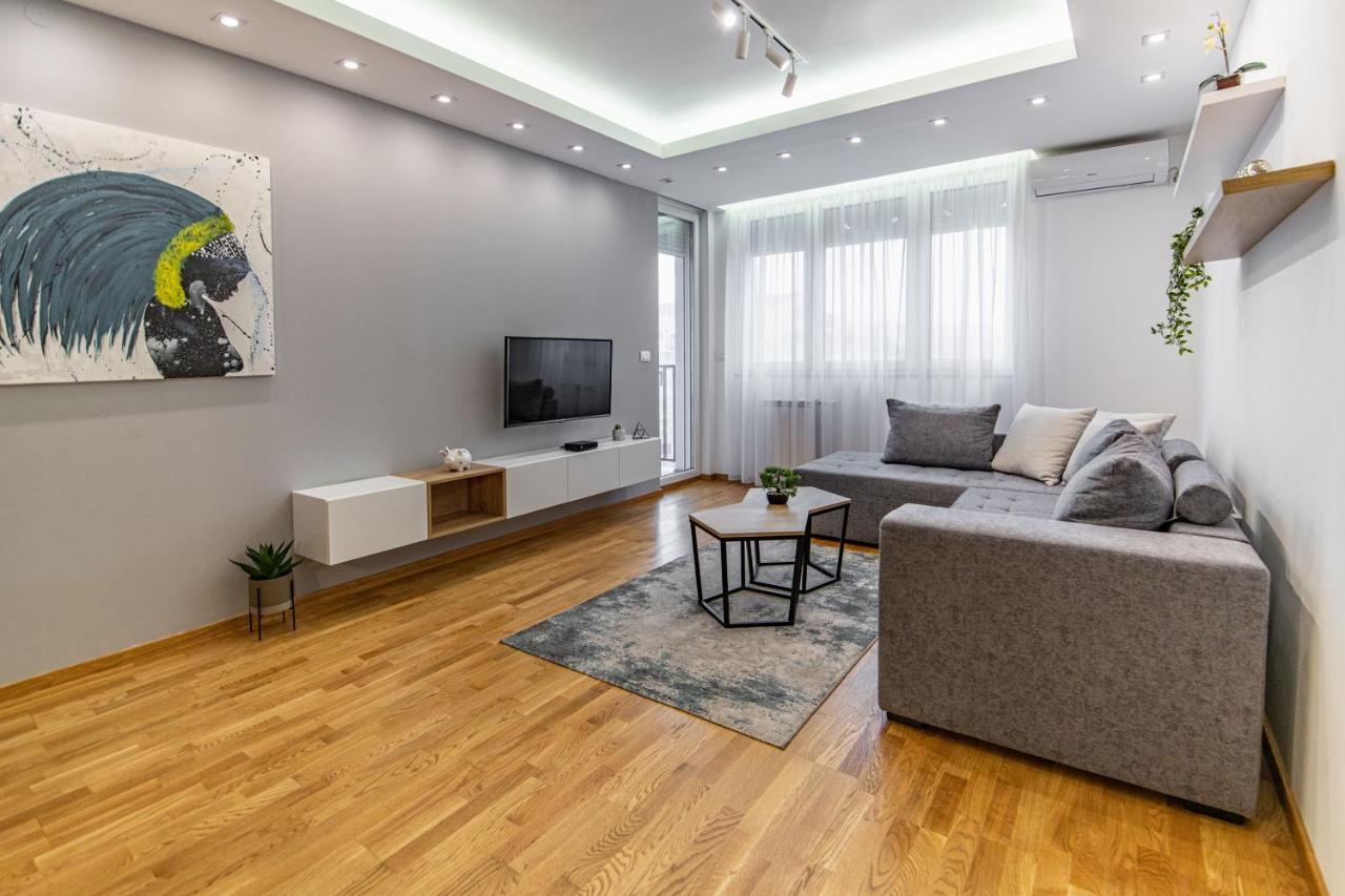 Arena Big Luxury Apartments Novi Sad Dış mekan fotoğraf